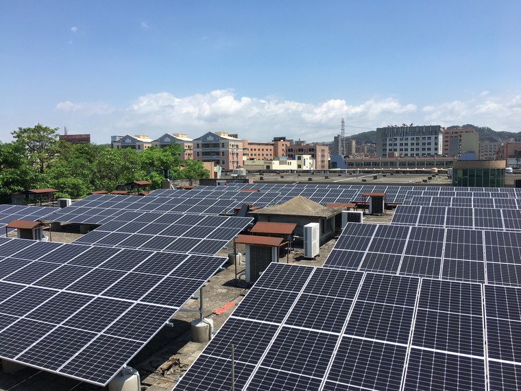 太陽(yáng)能光伏發(fā)電能帶電機(jī)嗎，光伏發(fā)電用什么電機(jī)